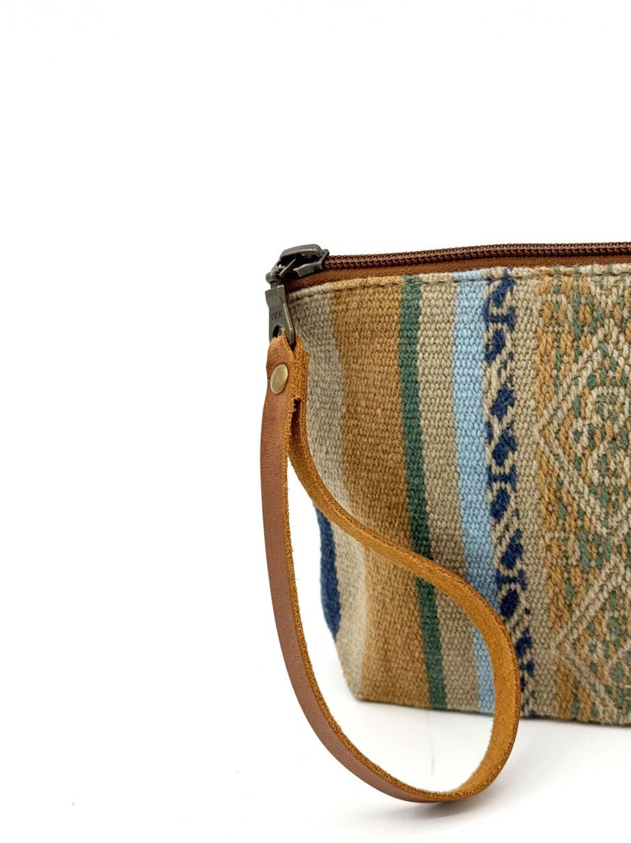 Makeup Pouch in Bolivian Wool | Mist