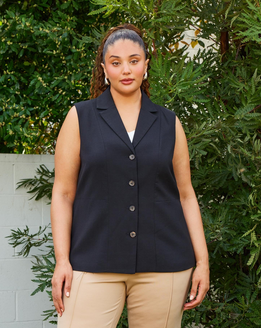 PLUS EXCLUSIVE 4 Button Vest