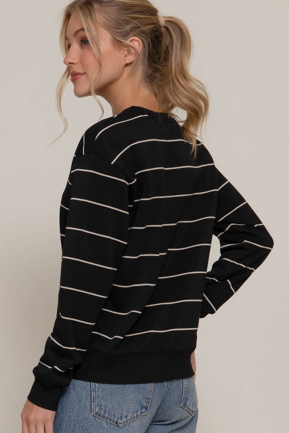 Stripe Inner Fleece Sweatshirt