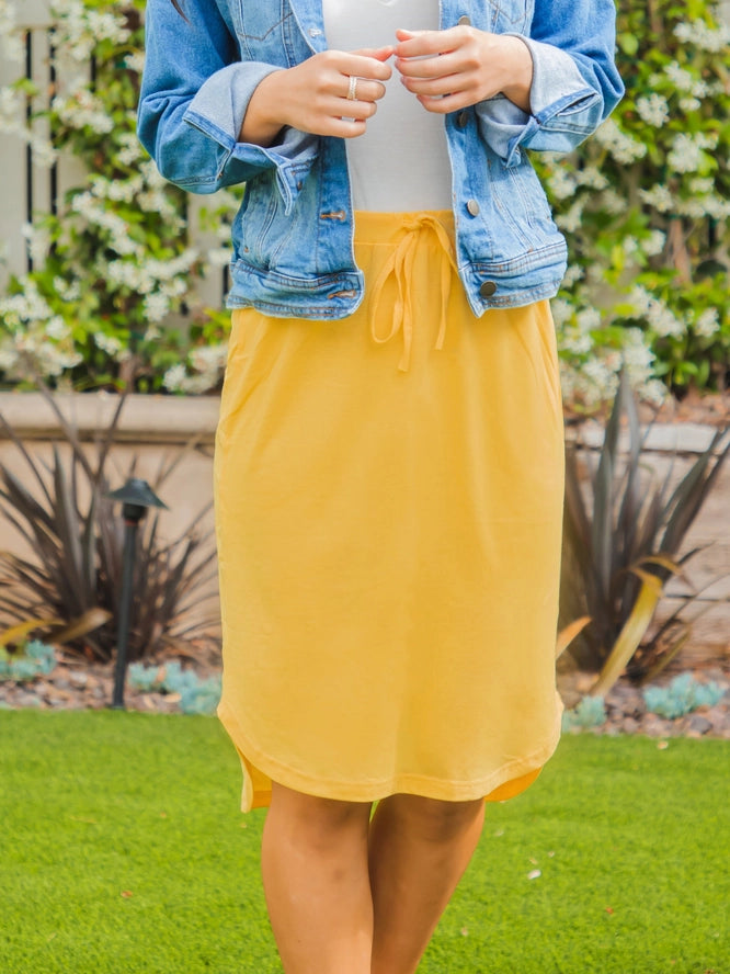 Solid Tie Waist Weekend Skirt