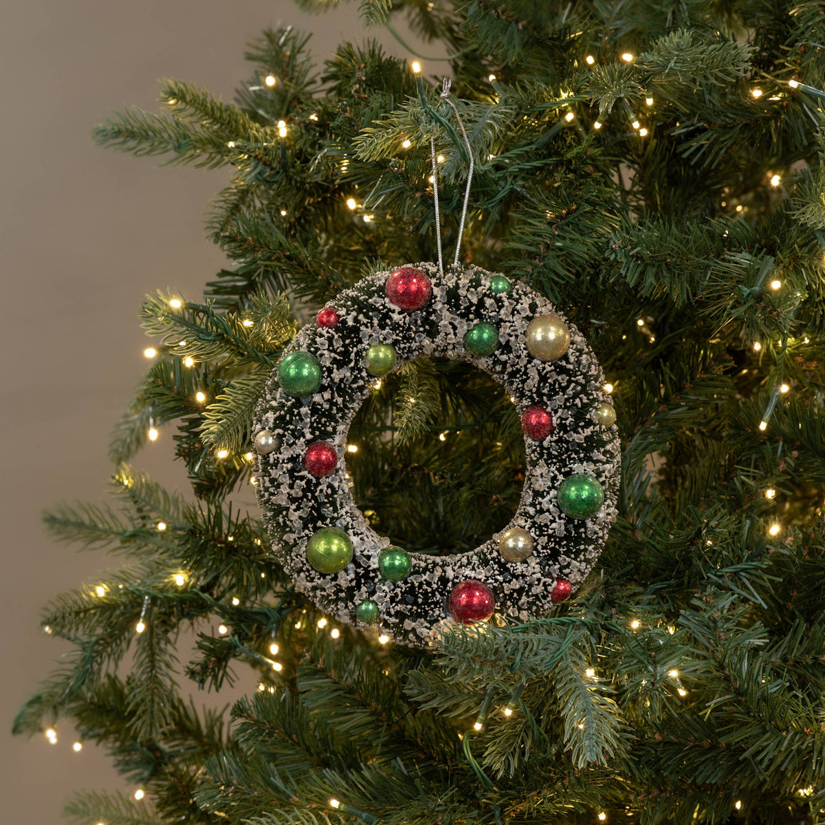 8" Bottlebrush Wreath
