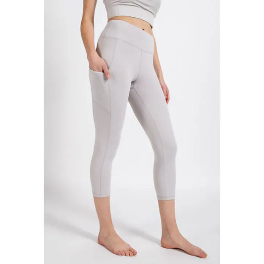 Butter Capri Pocket Leggings | Chrome