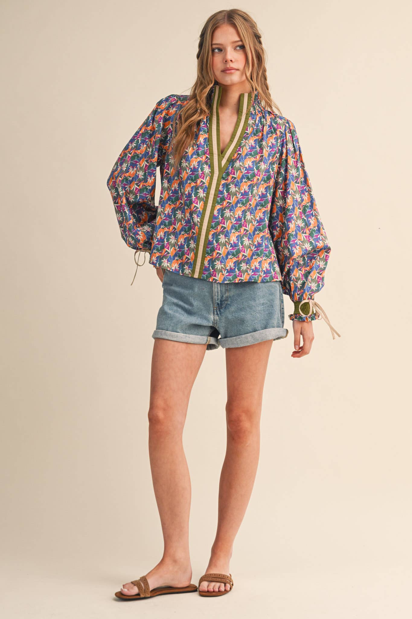 Puffed Sleeve Blouse