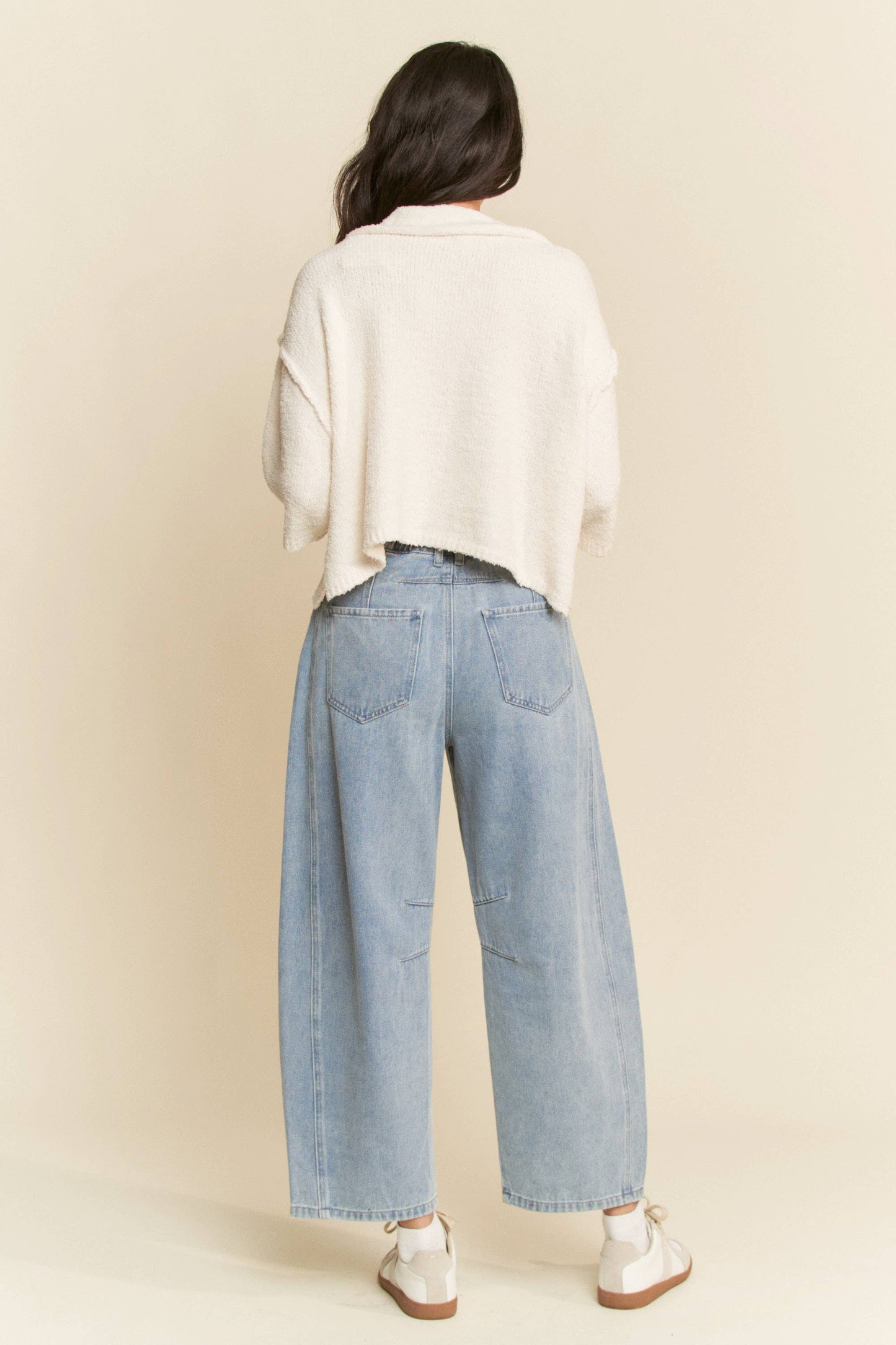 Front Pocket 3/4 Sleeve