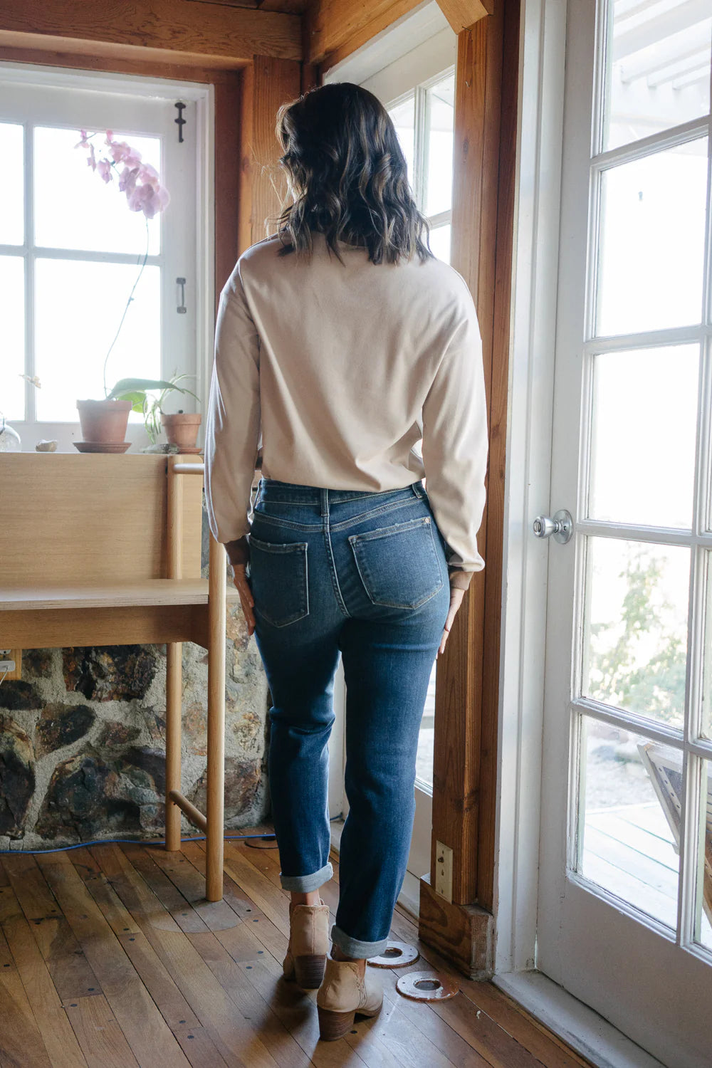 Mid-Rise | Boyfriend | Cuffed Jeans
