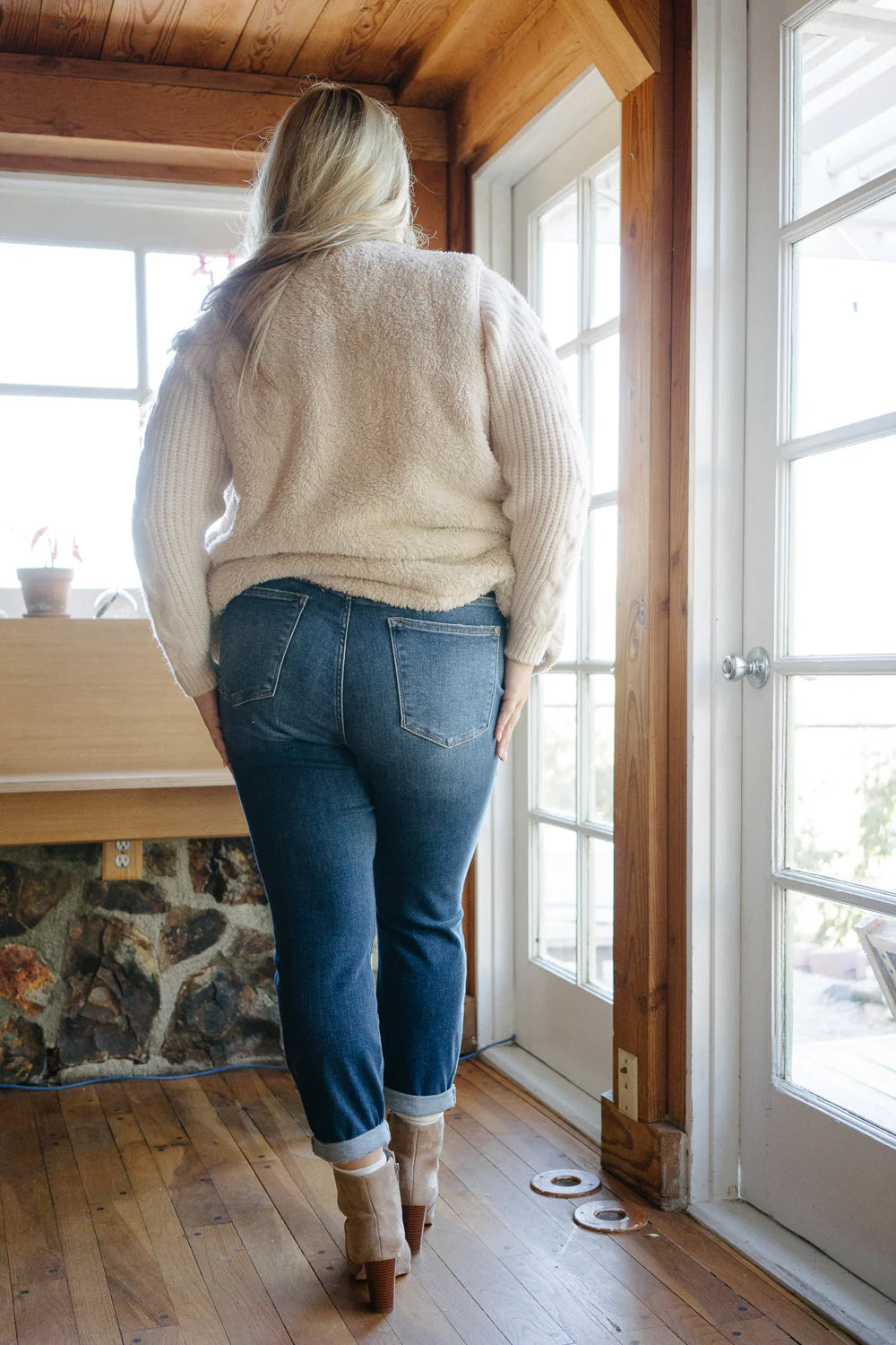 Mid-Rise | Boyfriend | Cuffed Jeans