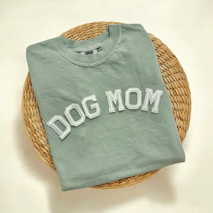 Dog Mom T-Shirt