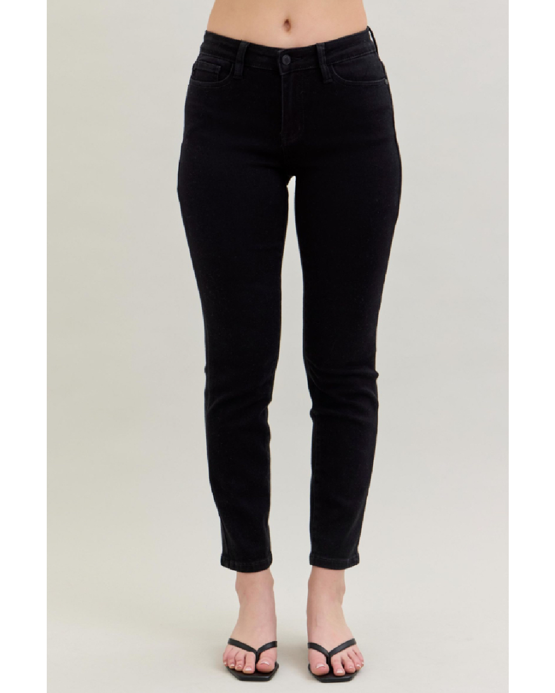 Mid-Rise | Slim | Black Jeans