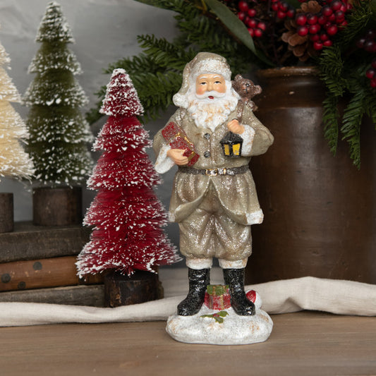 9.25" Santa with Lantern