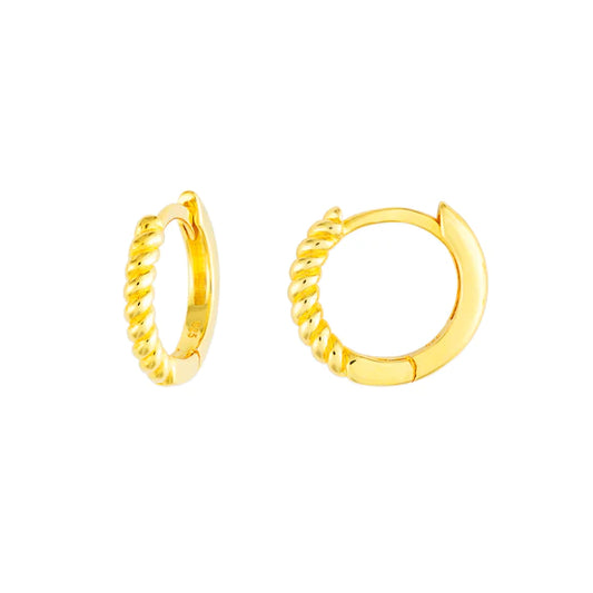 Miley Huggie| Gold Hoop