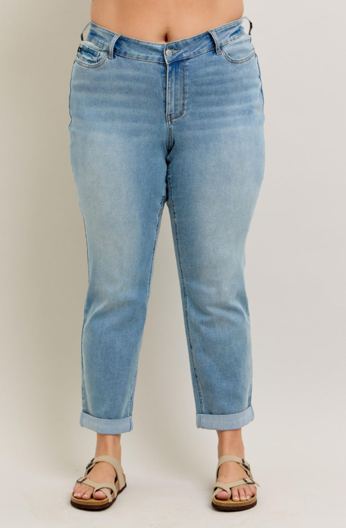 V-Front | Boyfriend | Cool Denim Cuff Jeans