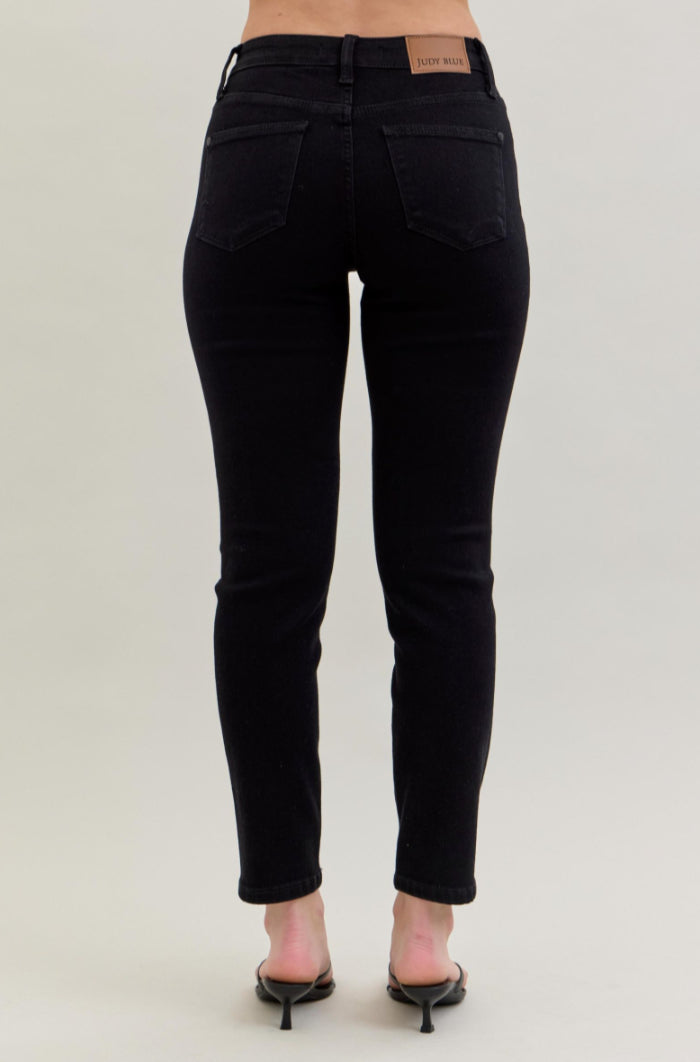 Mid-Rise | Slim | Black Jeans