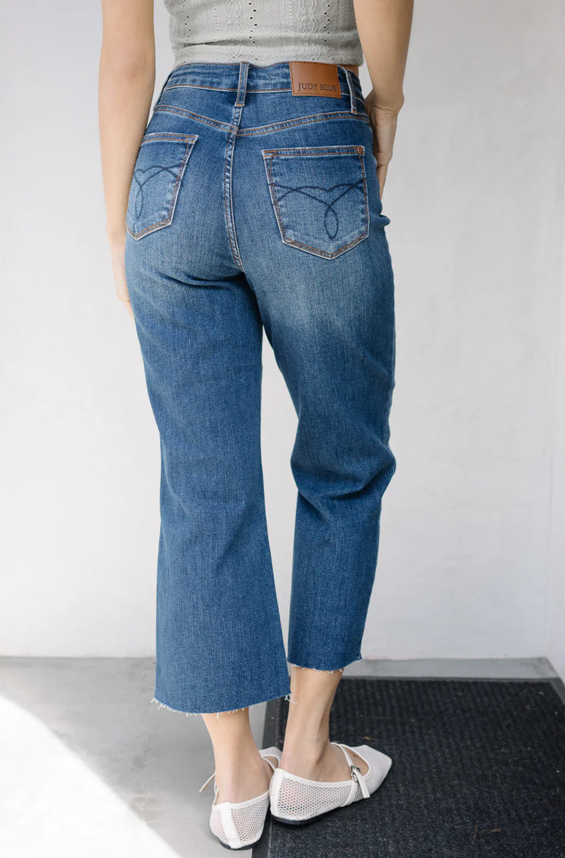 High Waist | Wide Crop | Pocket Embroidery Jeans