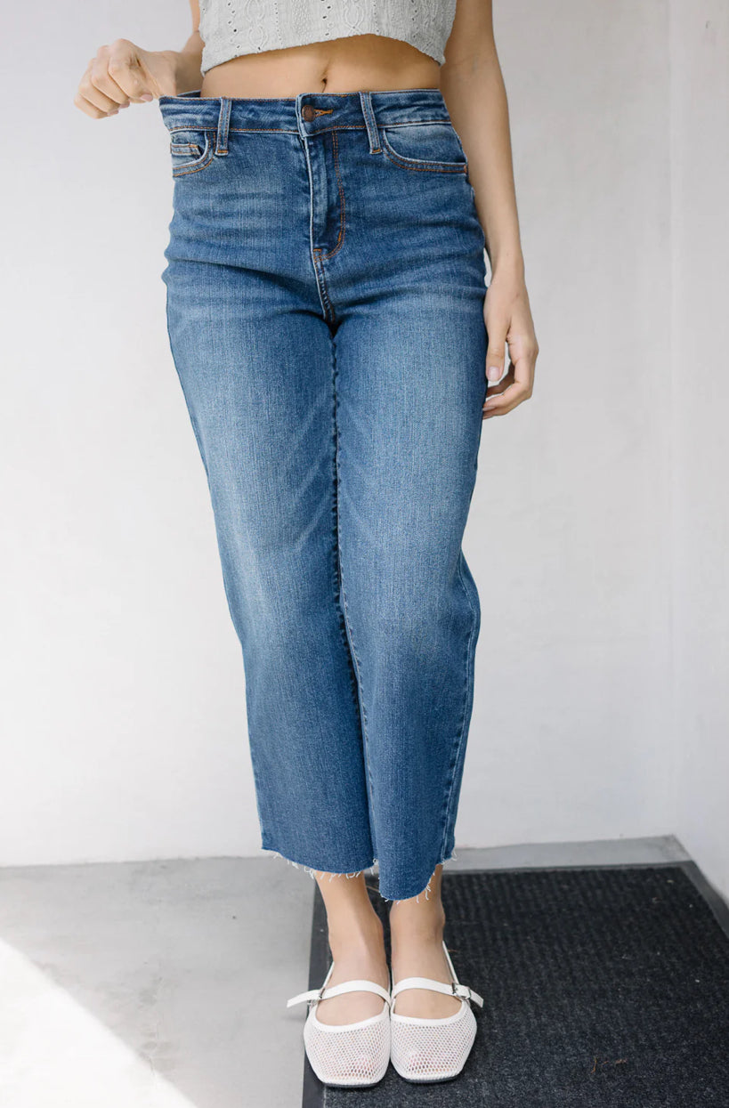 High Waist | Wide Crop | Pocket Embroidery Jeans