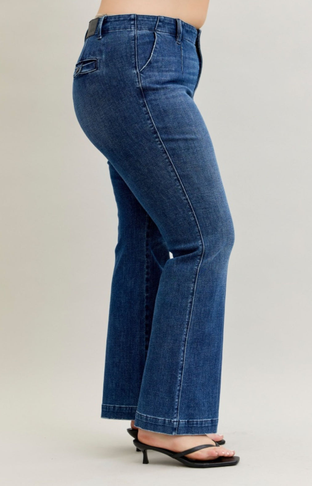 Mid-Rise | Bootcut | Trouser Jeans