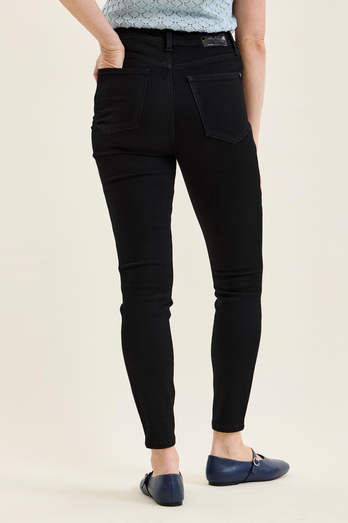 HW | T.C. | Sienna Skinny BK
