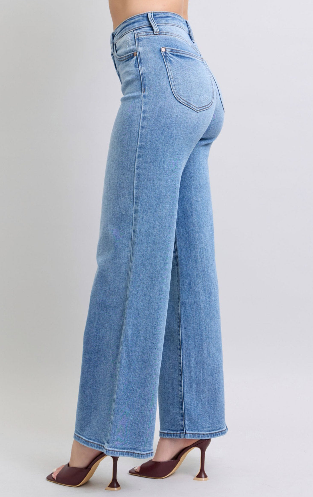 High Waist | Wide Leg | Vintage Wash Jeans