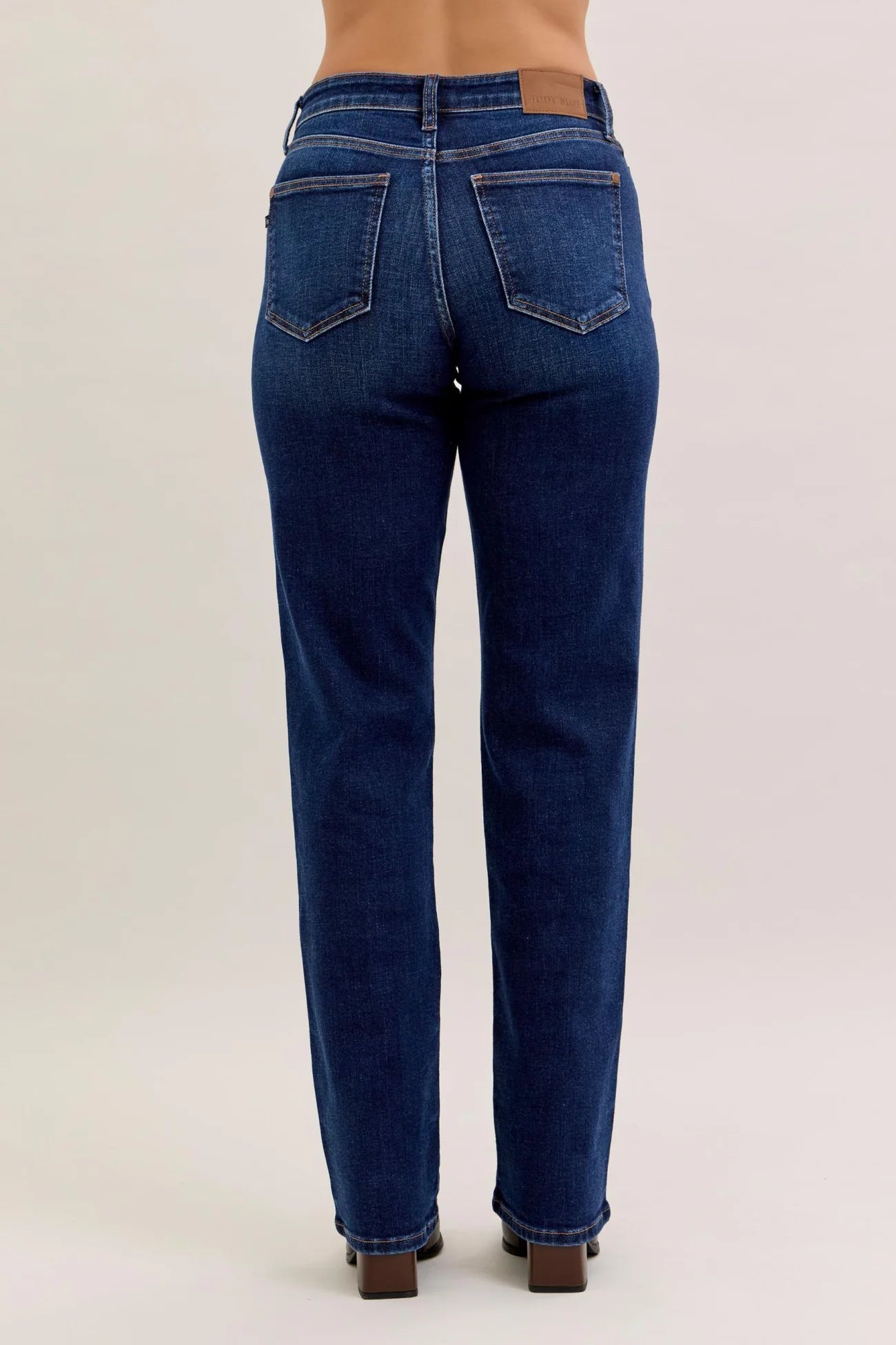 MR | Straight | Short Inseam