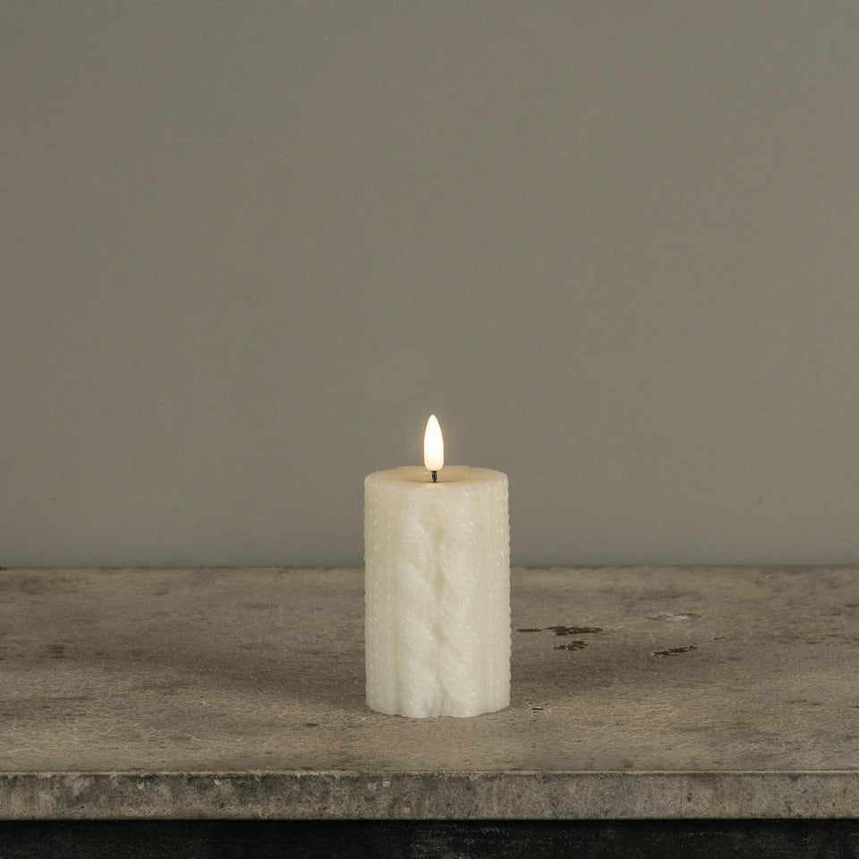 3D Flame Candle | 4" Cream
