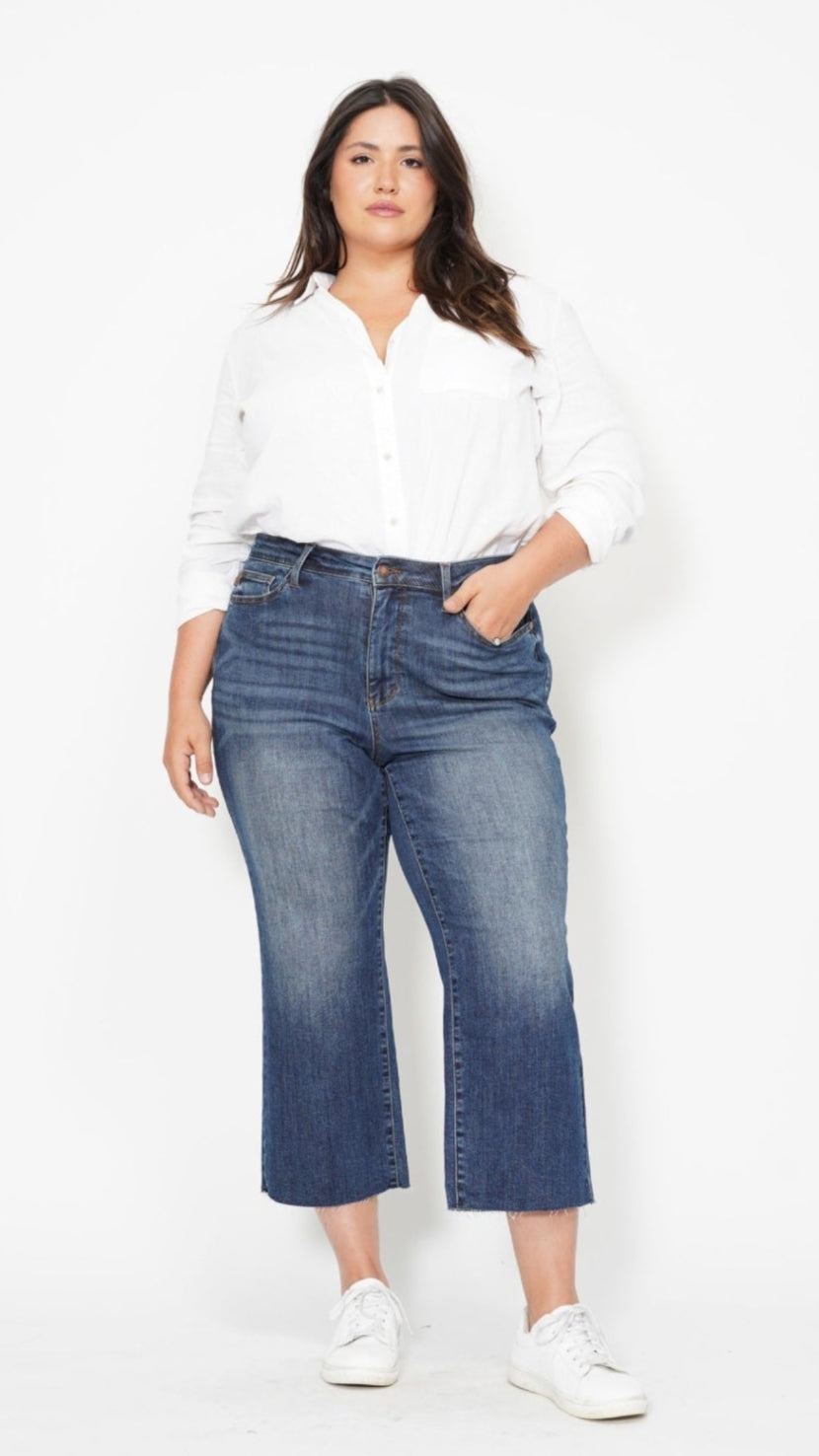 High Waist | Wide Crop | Pocket Embroidery Jeans