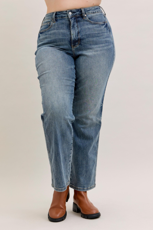 High Waist | Straight | Tummy Control Jeans
