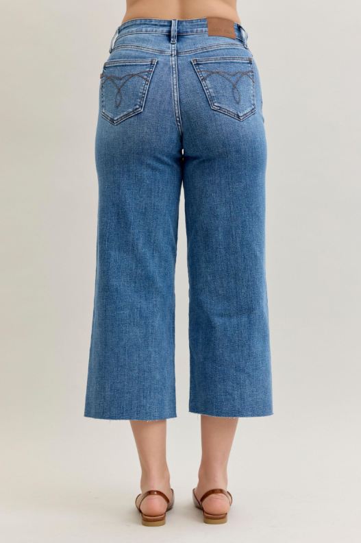 High Waist | Wide Crop | Classic Raw Hem Jeans