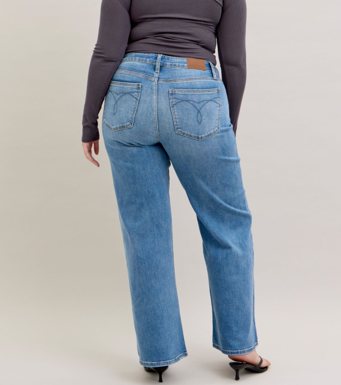 Mid-Rise | Wide Leg | Retro