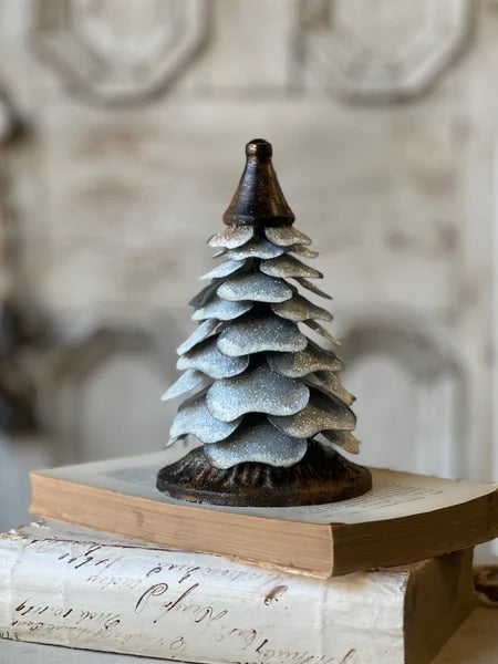 Shimmer Scallop Pine Trees