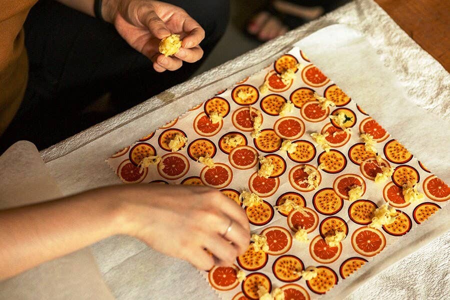 DIY Beeswax Wrap Kit Bar | Make Your Own Reusable Wraps