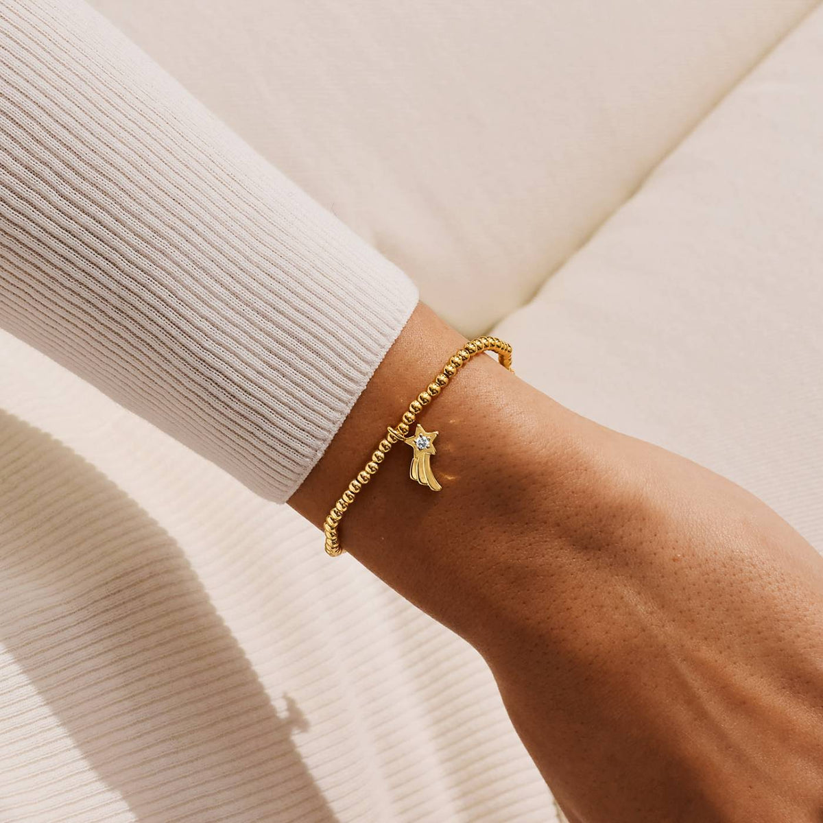 A Little 'Secret Santa' Bracelet