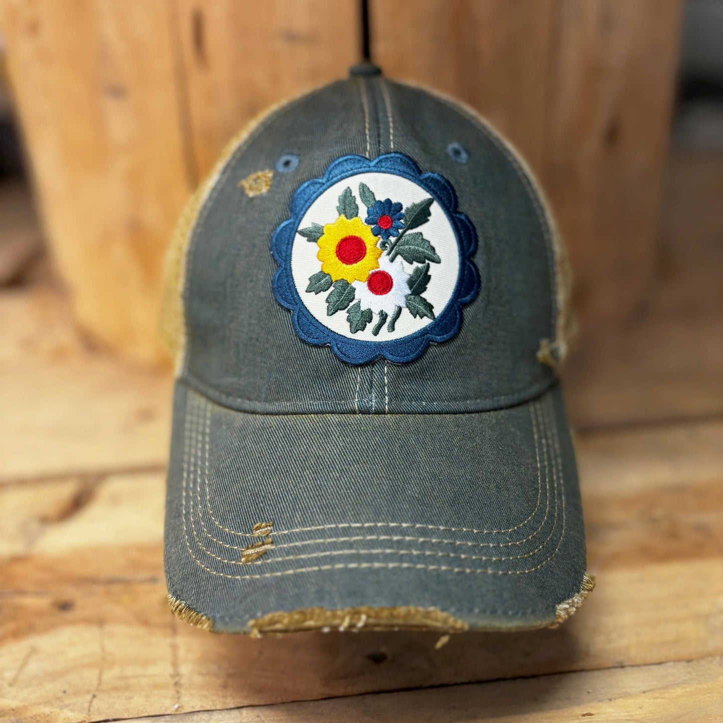 Little Flower Patch Hat: Steel Blue