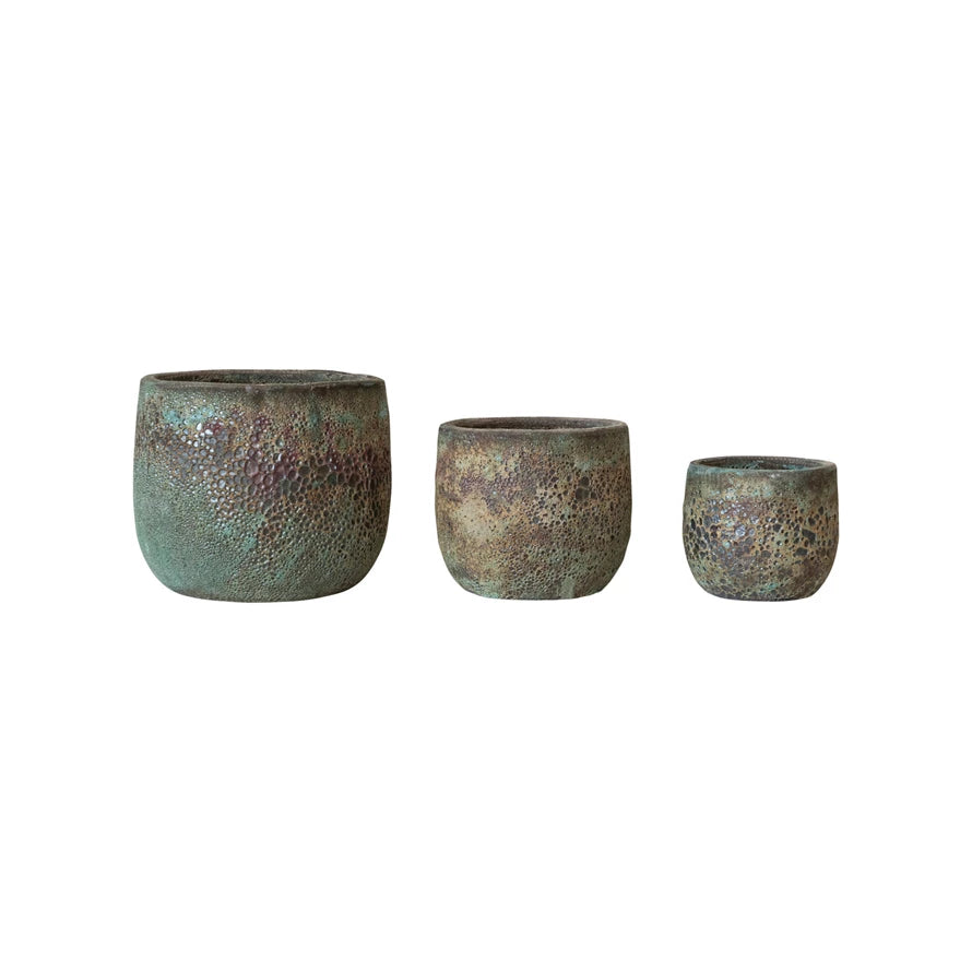 Coarse Terra-Cotta Planters