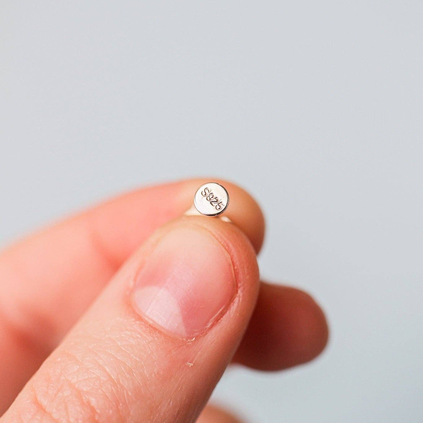 Callie Flat Back Stud