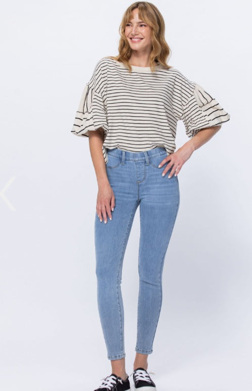 Mid-Rise Lt. Wash Skinny Jegging