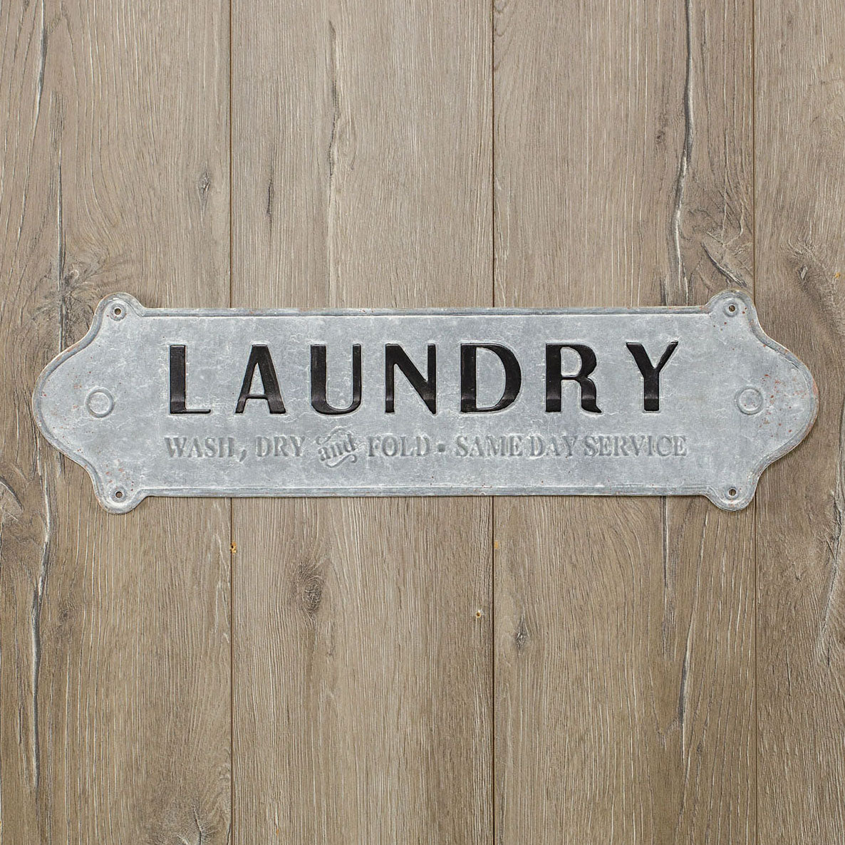 Metal Laundry Plaque