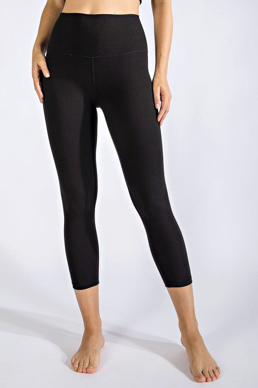 Butter Capri Leggings | Black