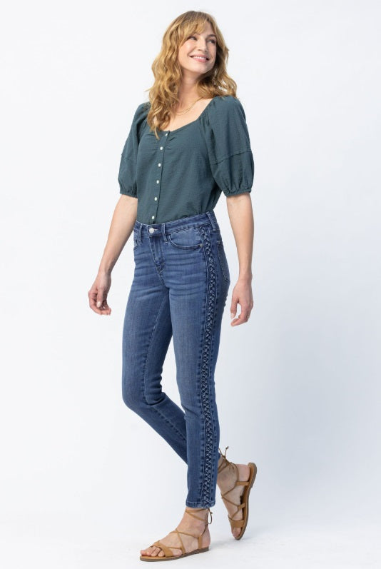 Mid-Rise | Relaxed | Braid Detail Jeans