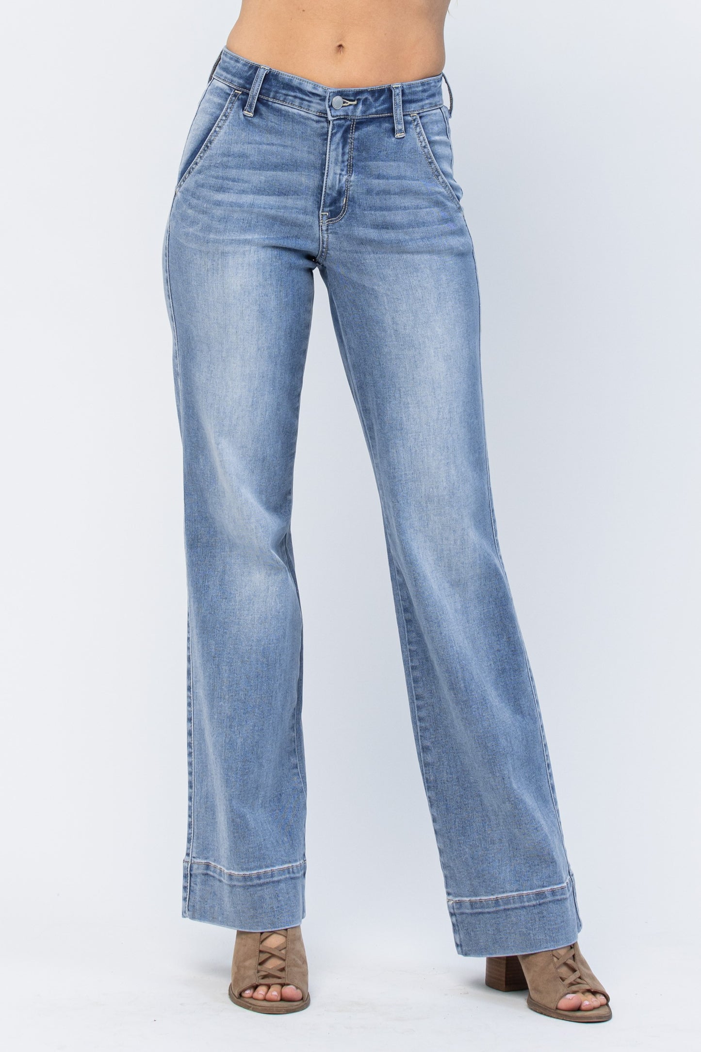 Mid-Rise | Flare | Wide Hem Jeans
