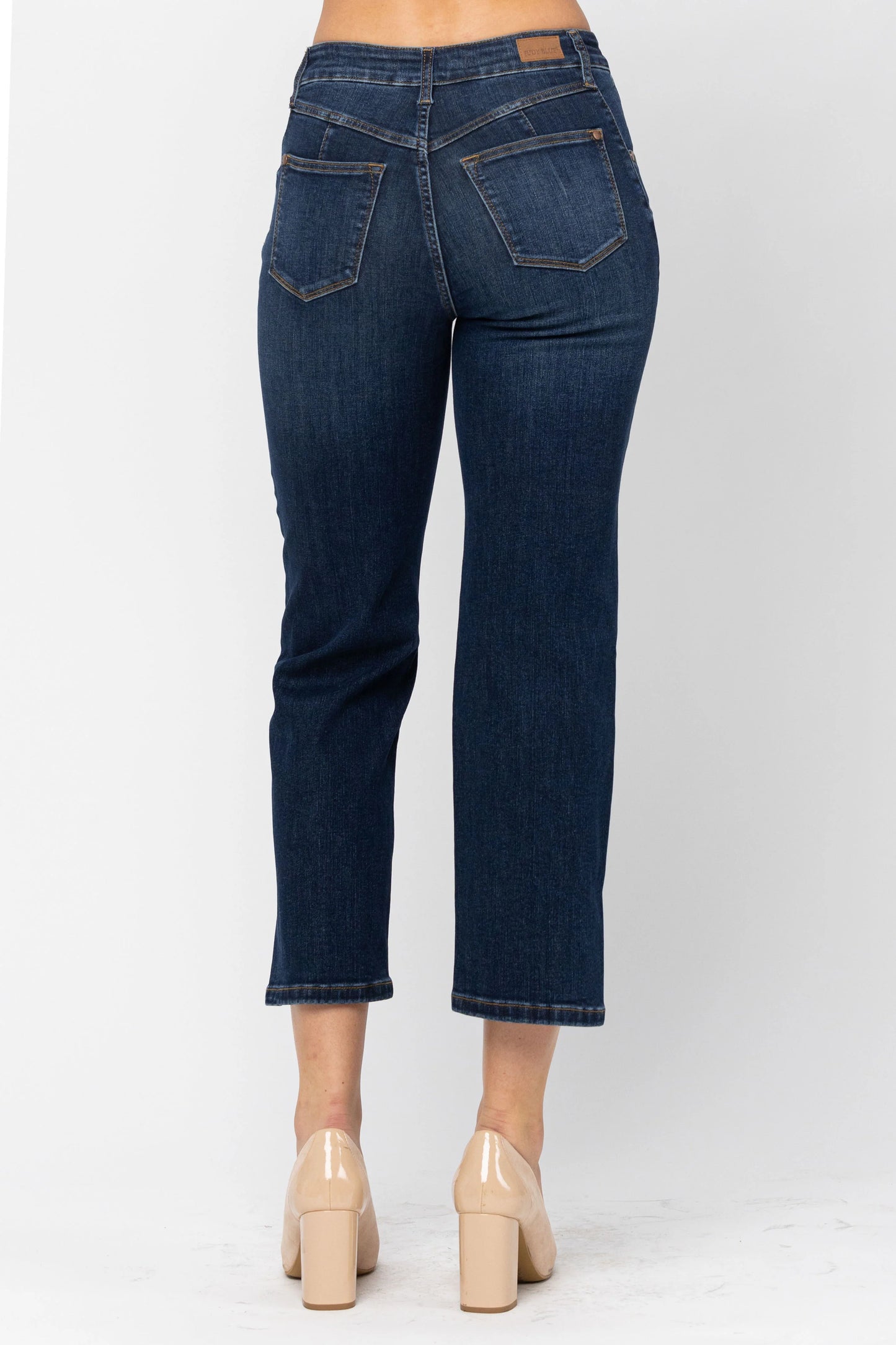 High Waist | Straight | Pocket Detail Jeans