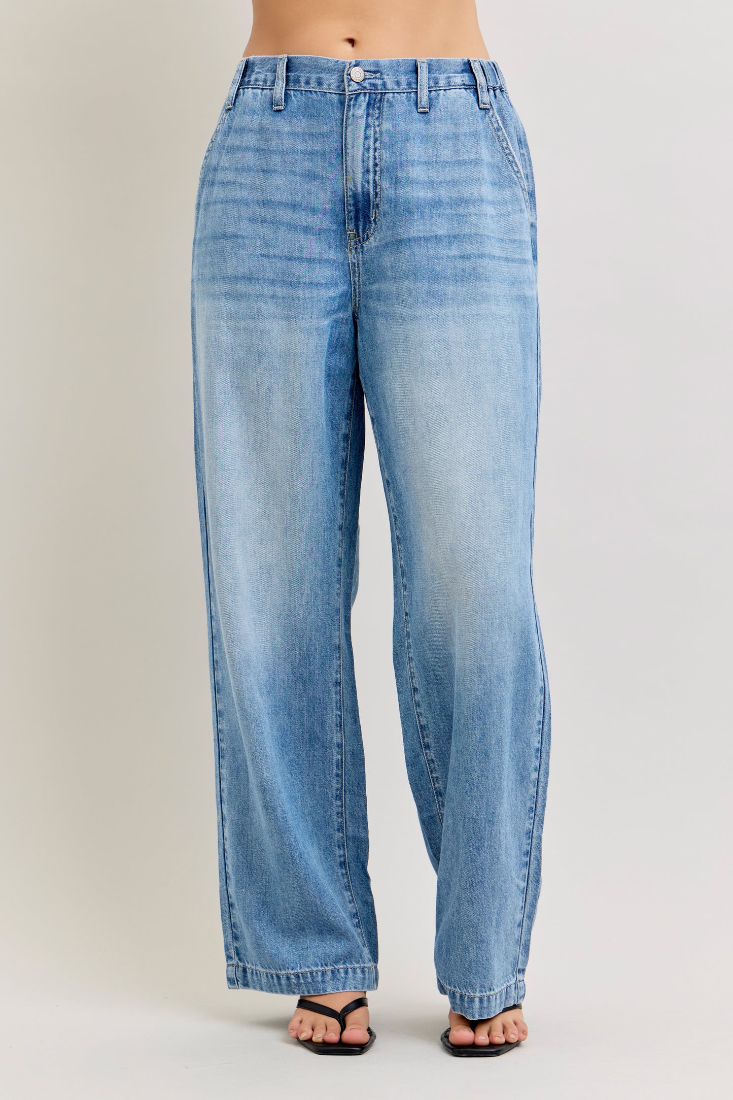 Hi Waist | Baggy | Featherweight