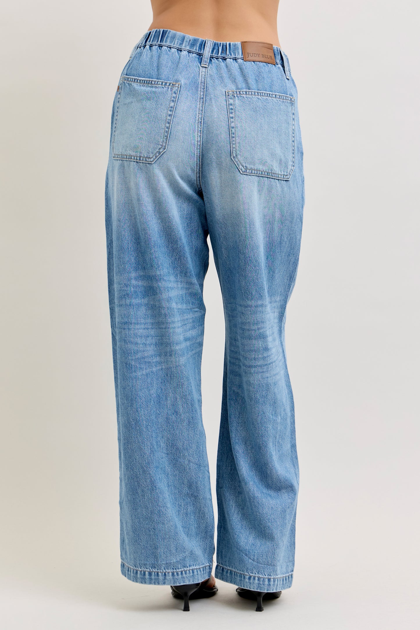 Hi Waist | Baggy | Featherweight