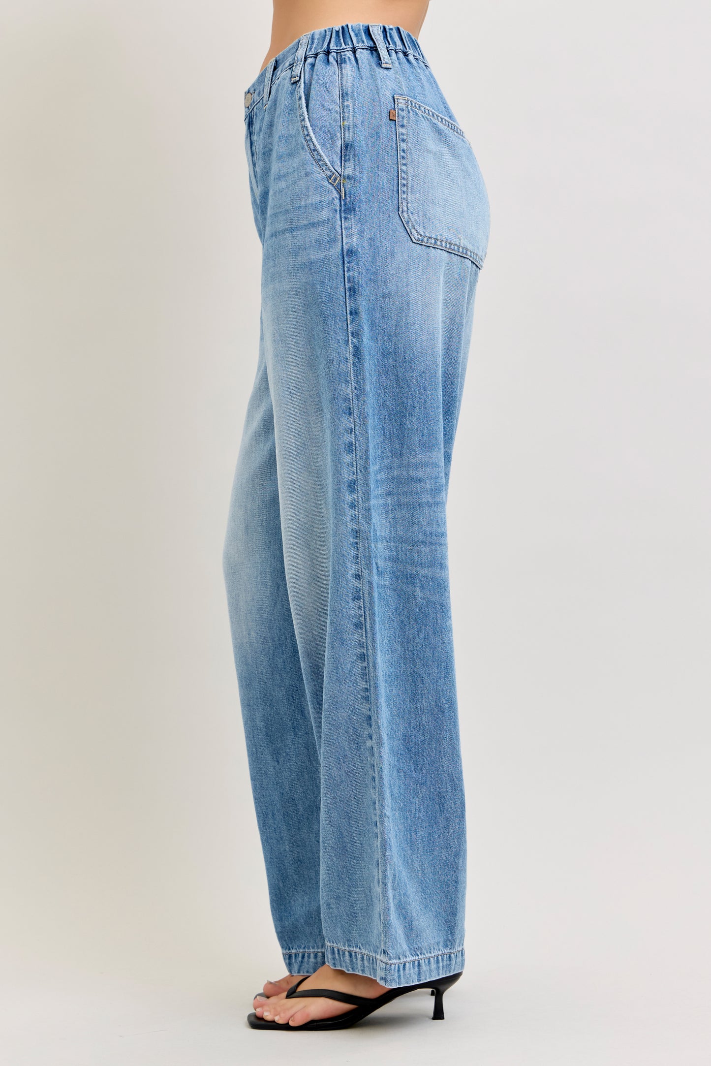 Hi Waist | Baggy | Featherweight