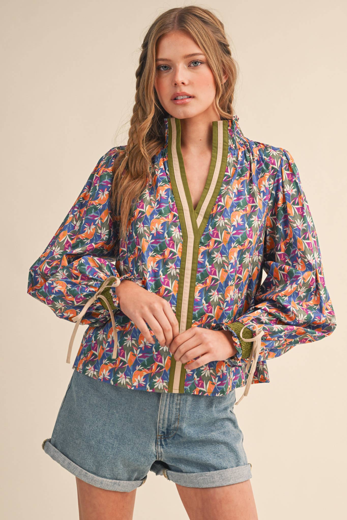 Puffed Sleeve Blouse