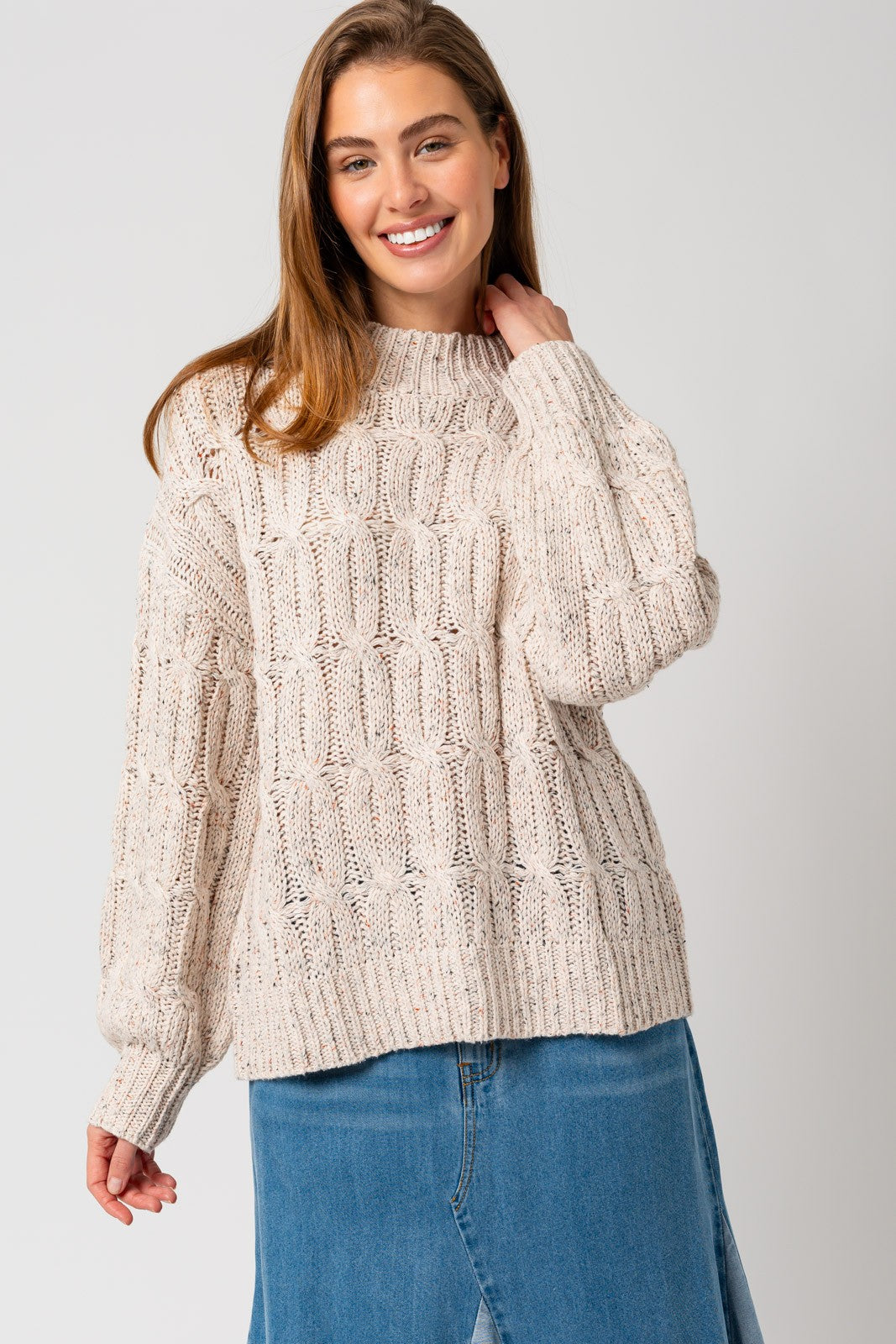 TURTLE NECK CABLE SWEATER