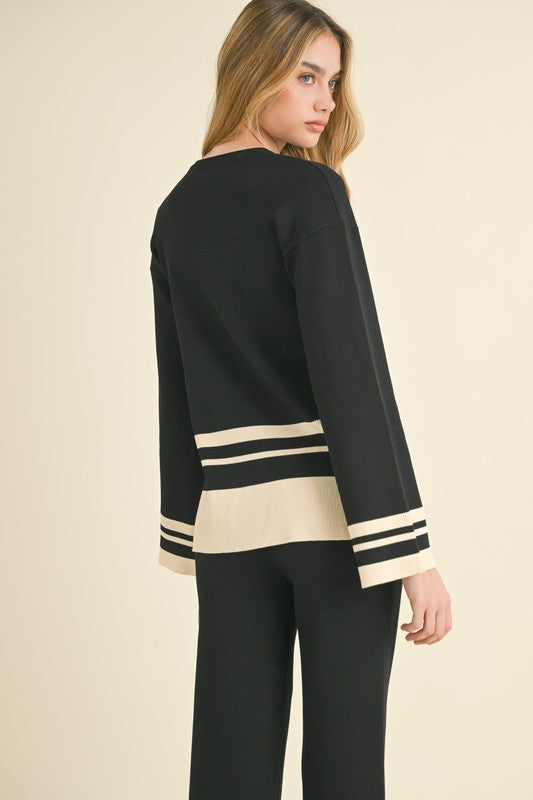 Border Striped Knit Long Sleeve top