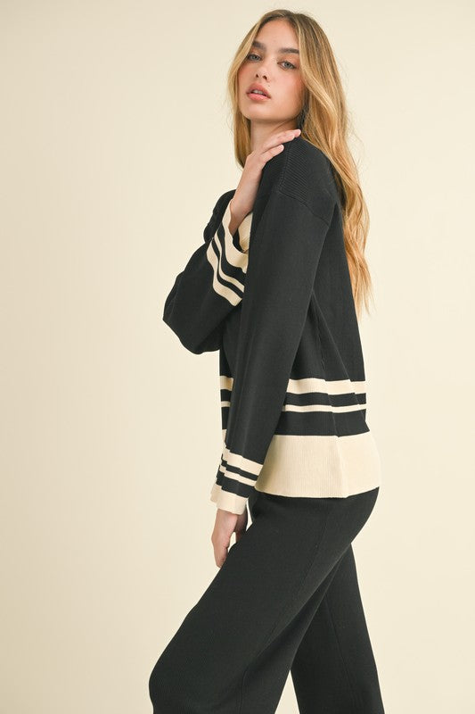 Border Striped Knit Long Sleeve top