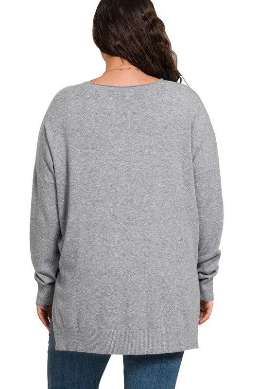 PLUS EXCLUSIVE High-Low Hem Front Seam Sweater