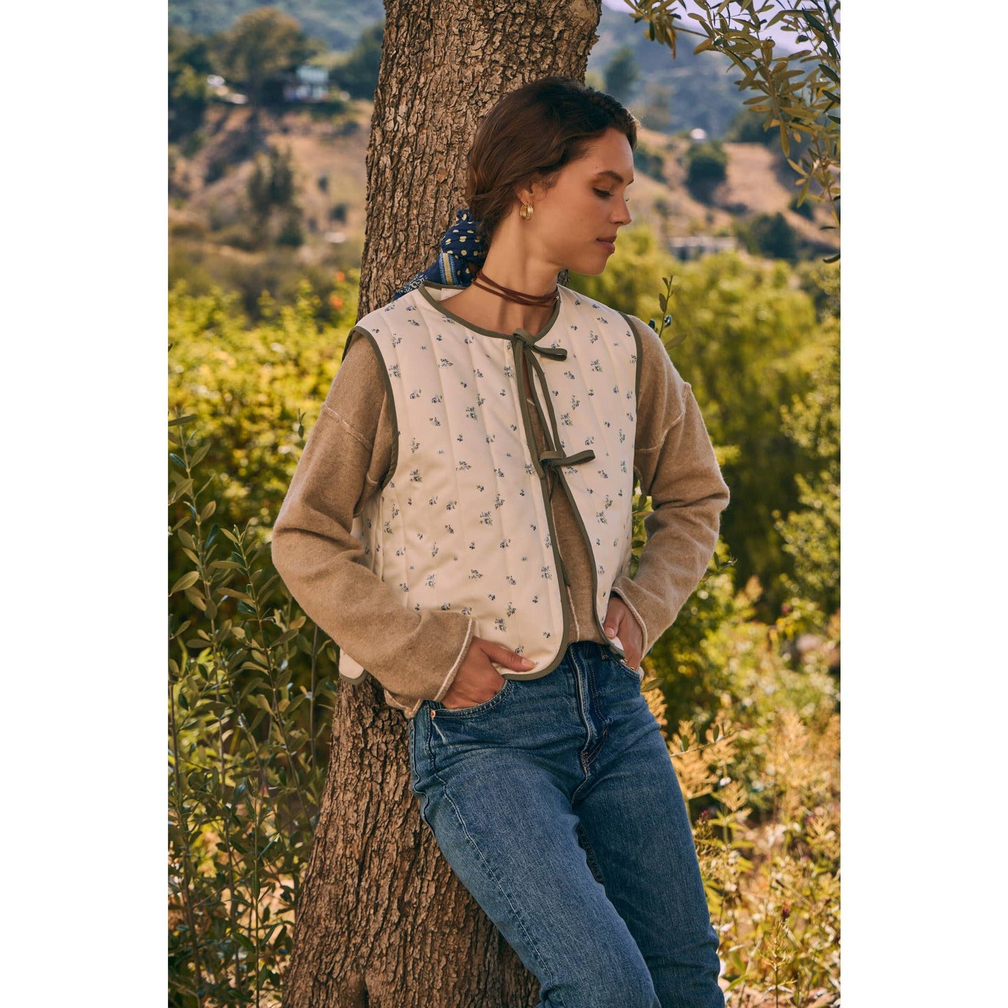 Floral Quilted Vest With Bows