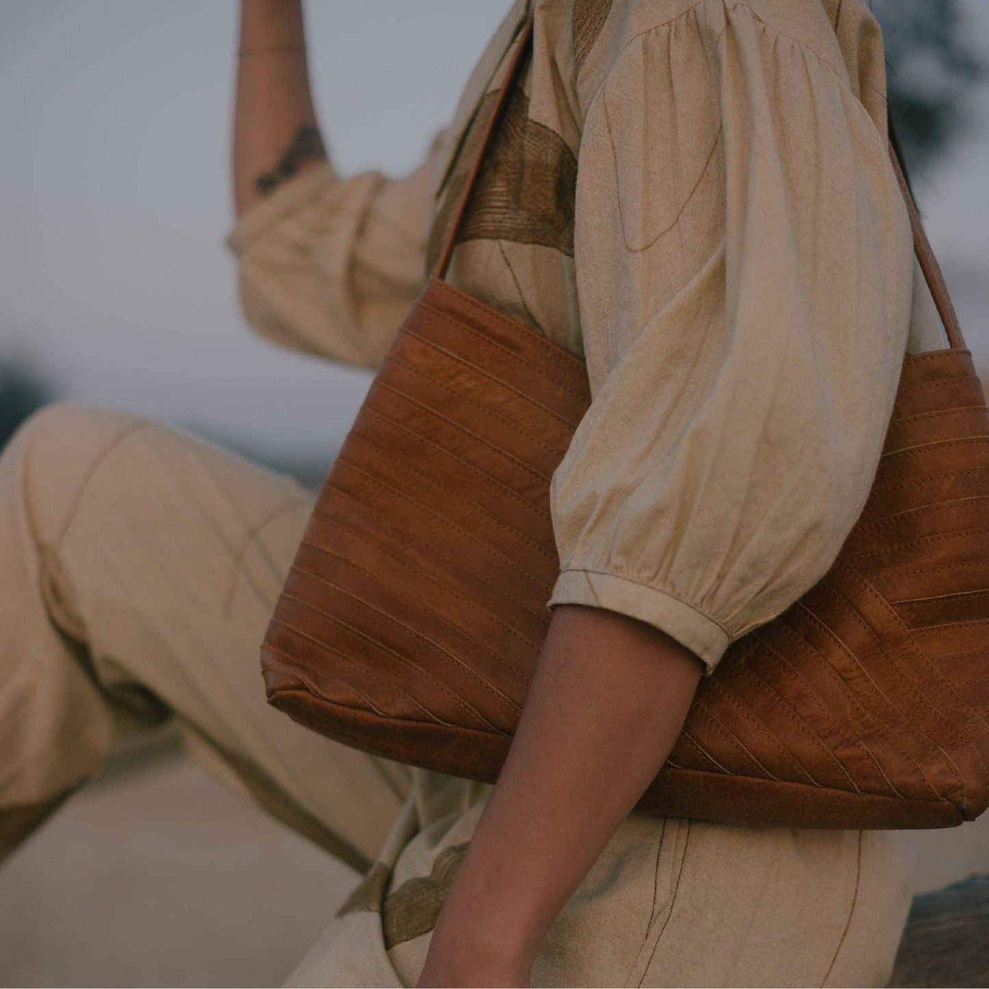 Crisscross Handbag | Camel