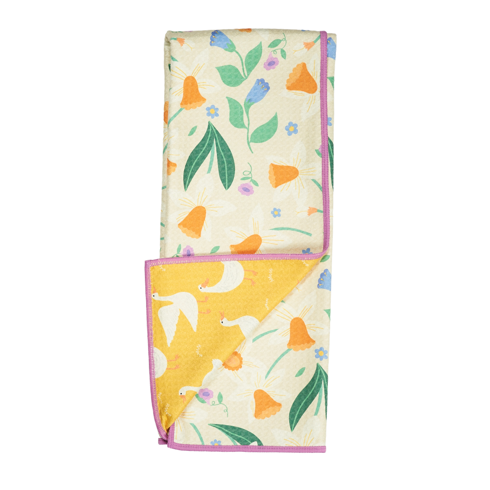 Anywhere Towel Reversible - MT Daffodil